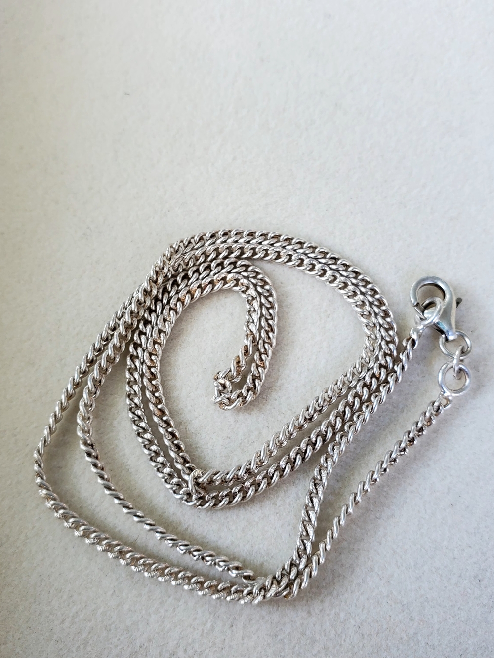 Sterling Silver Curb Chain Link Necklace • 9.00g • 51 cm